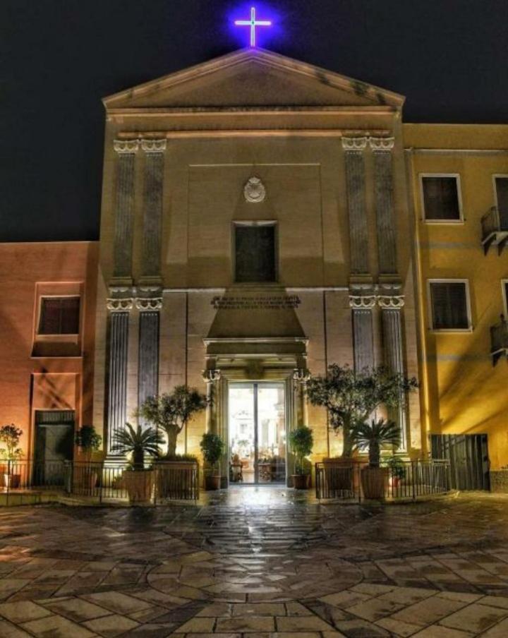 Altavilla House *